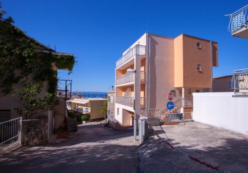 Apartments Mia 4&5