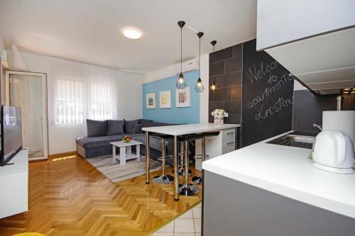 Apartamentos Kristina