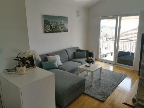 Apartments Dvor