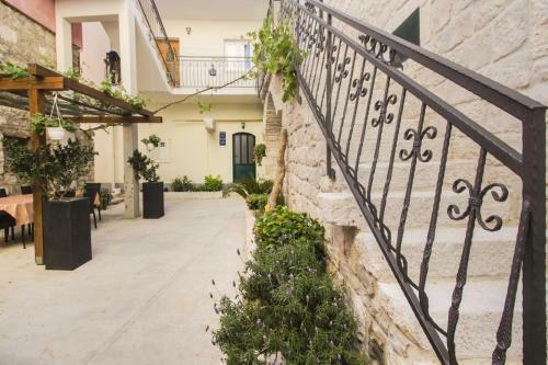 Apartments Dvor