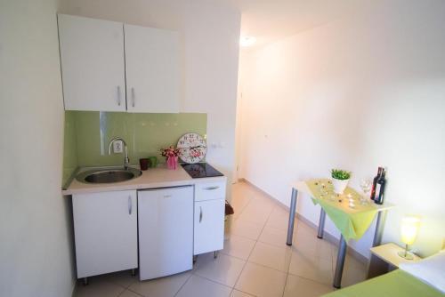 Apartments With Wifi Baska Voda, Makarska - 17683