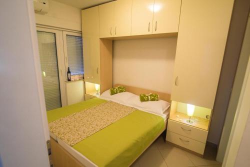 Apartments With Wifi Baska Voda, Makarska - 17683