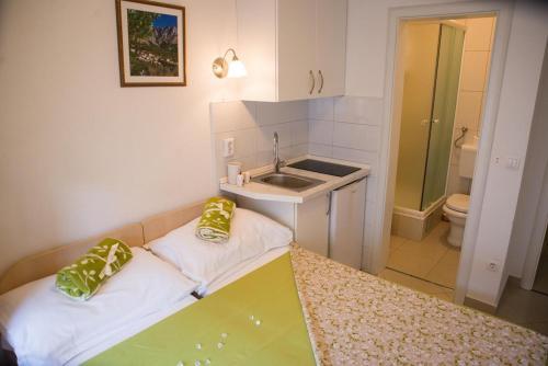 Apartments With Wifi Baska Voda, Makarska - 17683