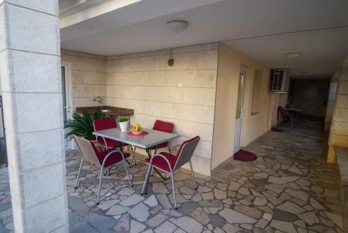 Apartments With Wifi Baska Voda, Makarska - 17683