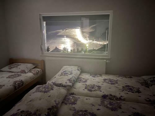 Villa 80 Kodra E Diellit