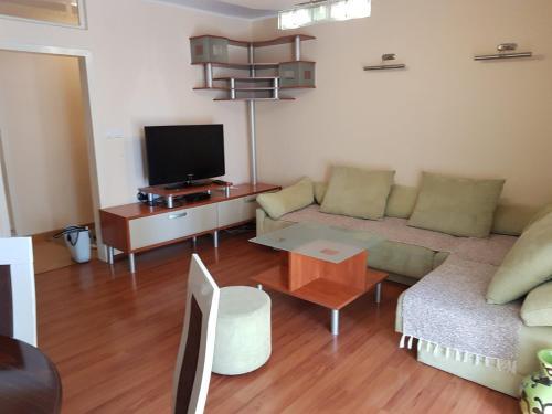 Petrov Apartment In Downtown - City Center 70m2