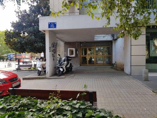 Petrov Apartment In Downtown - City Center 70m2