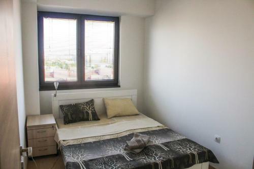 High End Apartments In Diamond Garden Building