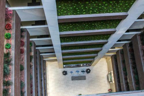 High End Apartments In Diamond Garden Building