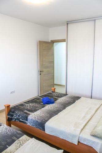 High End Apartments In Diamond Garden Building