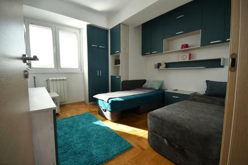 New, Modern & Luxury Apartment In The City