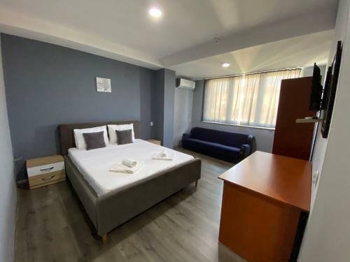 Hotel Fama