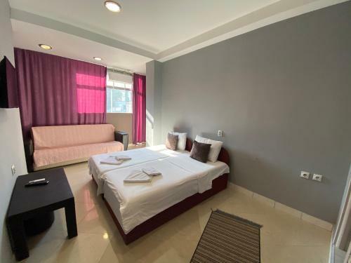 Hotel Fama