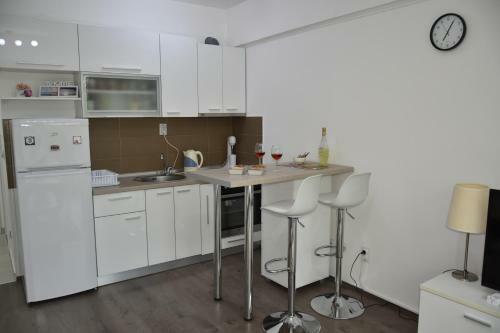 Blue Corner Apartment