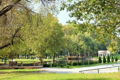 Green Park Apartment
