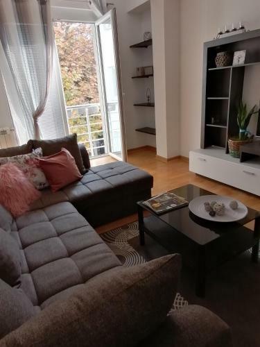 Green Park Apartment
