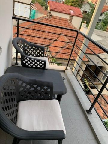 Bright Modern Apartment - 5 Min From Center 2