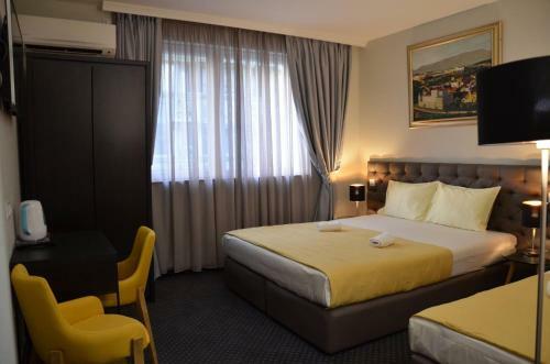 Ars Square Apartments