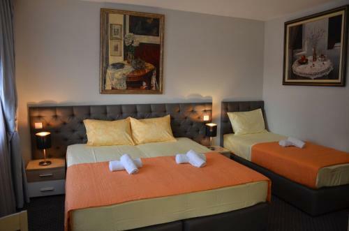 Ars Square Apartments