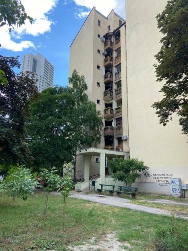 Family Apartment Ivanovic