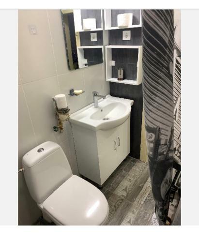 Nice Apartment In Calm Area Very Close To The Centre