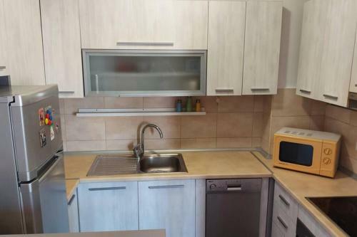 Marvelous One Bedroom Park Apartment Van Gogh