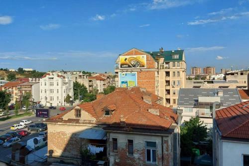Marvelous One Bedroom Park Apartment Van Gogh