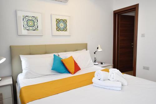 Bajja Apartments (Balluta Bay / St. Julians)