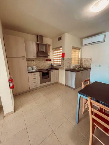 Stresa Court Apartments