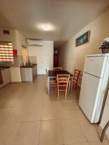 Stresa Court Apartments