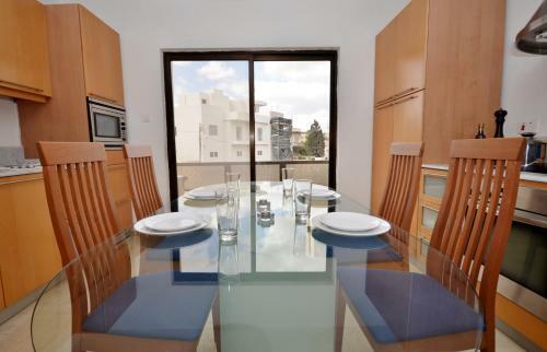 Hostal City Living Suite Tk 3 Rm 1