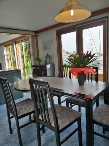 6 Pers Chalet Emma Direkt Am Lauwersmeer