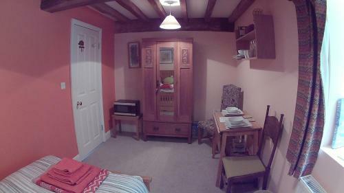 Hostal Woodmill Farm