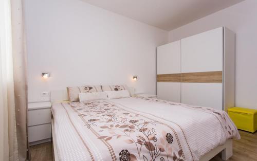 Apartments Matea I