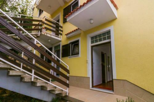 Apartments Nasic With Beautiful Sea View