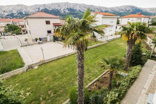 Hostal Rooms & Apartment Albina