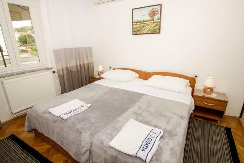 Hostal Rooms & Apartment Albina
