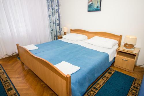 Hostal Rooms & Apartment Albina