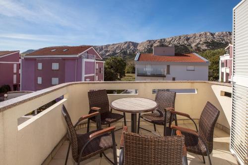 Apartments Mare