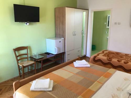 Hostal Summer Rooms Ba?ka