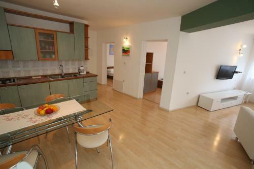 Apartments Katarina With Terrace