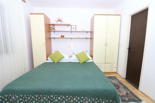 Hostal Apartment & Double Room Stanka