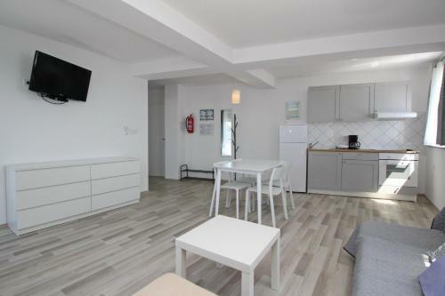 Apartments Lavanda - Kricin