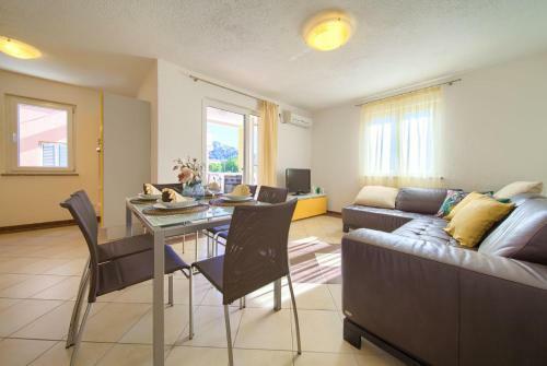 Apartamentos Ba?ka Point