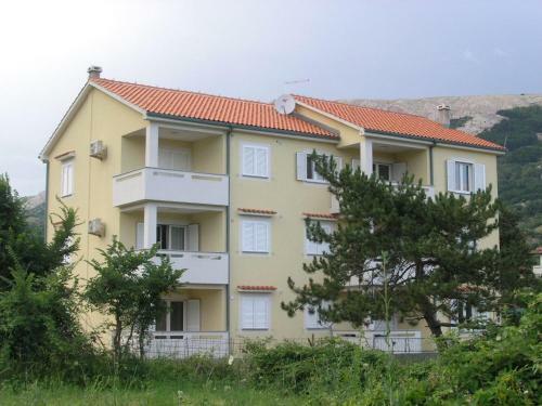 Apartments Biljana For Relaxing Holidays In Baska