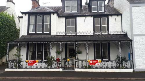 Hostal Buchan Guest House