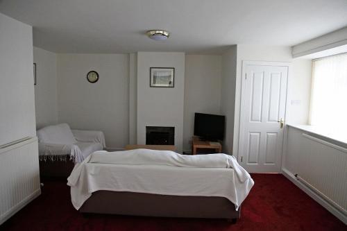 Hostal Balmoral Hotel