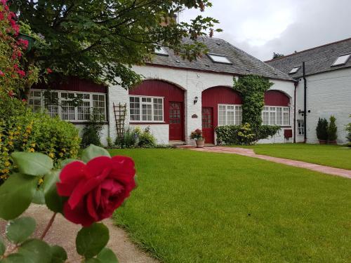 Hostal Balmoral Hotel