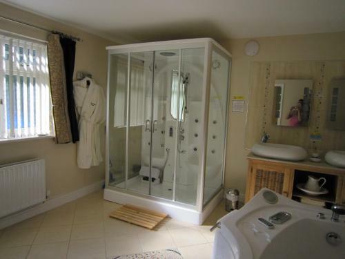 Hostal Grovewood House