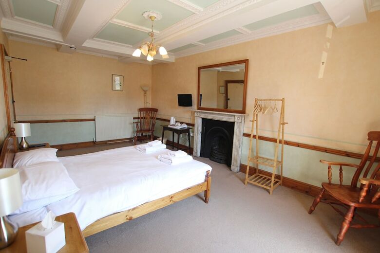 Bed & Breakfast The Beacons Guest House